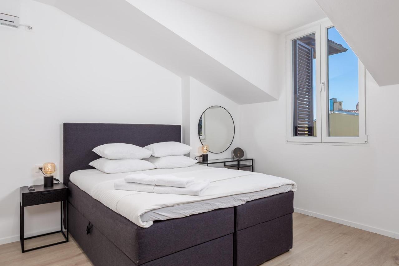 Pearl, Center Apartman
